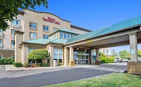 Hilton Garden Inn Portland Airport